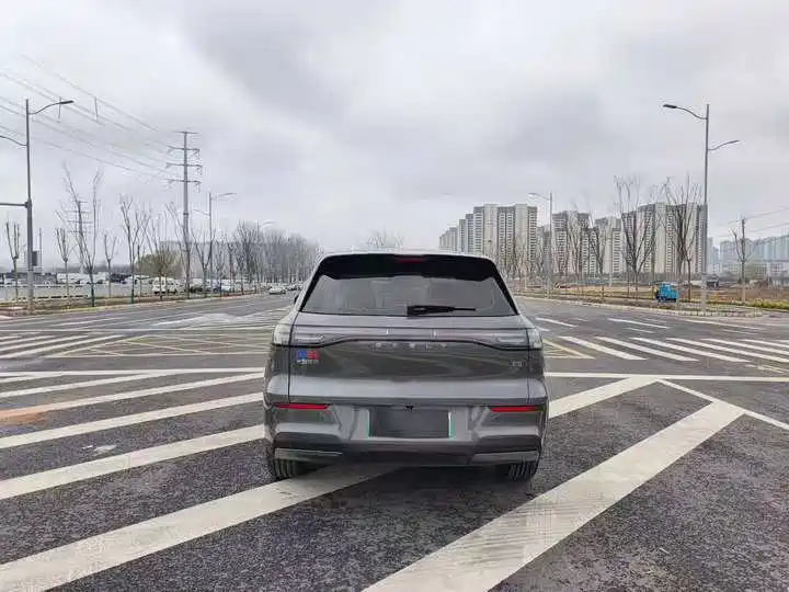 GEELY GALAXY GALAXY E5