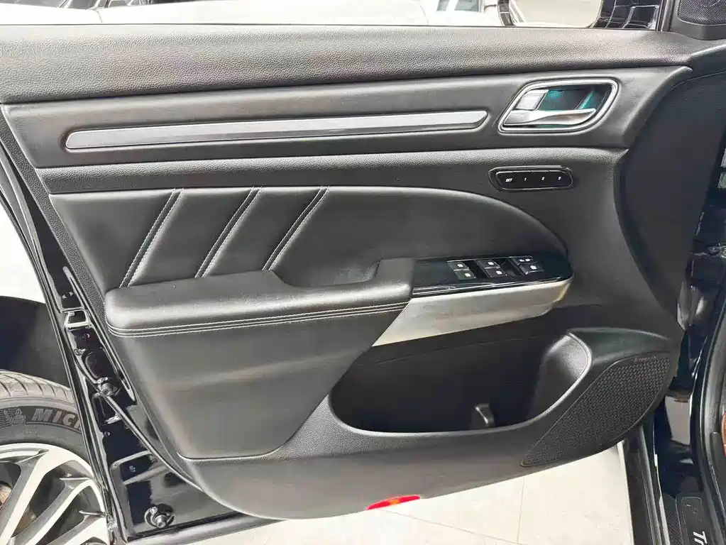 GAC Motor Trumpchi GS8 — миниатюра 15