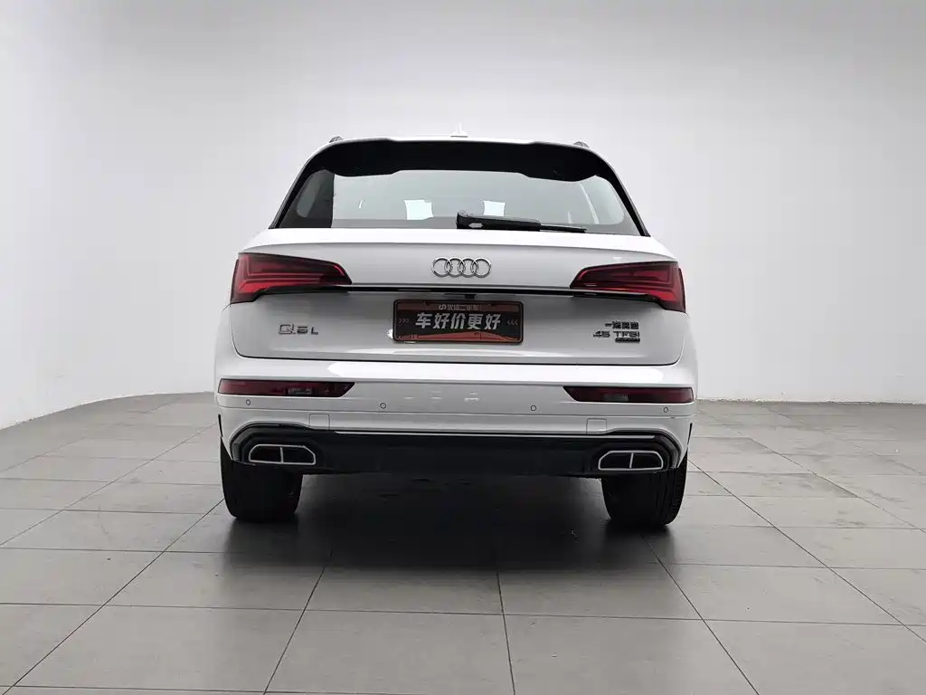 Audi Q5L — миниатюра 4