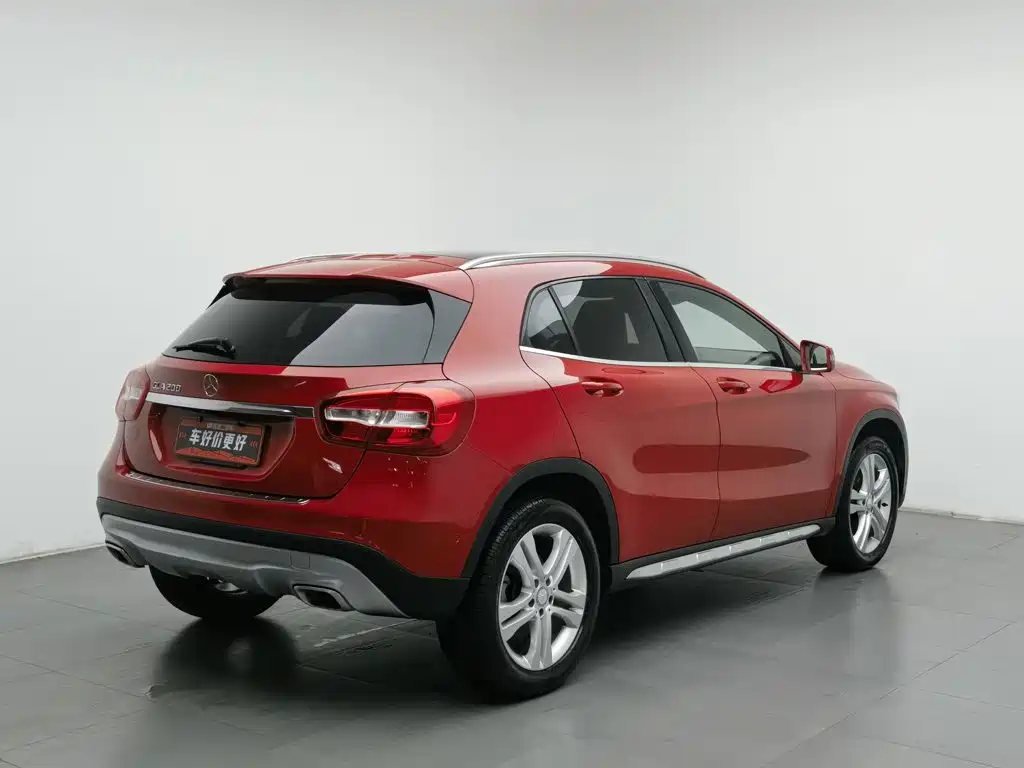 Mercedes-Benz GLA — миниатюра 2
