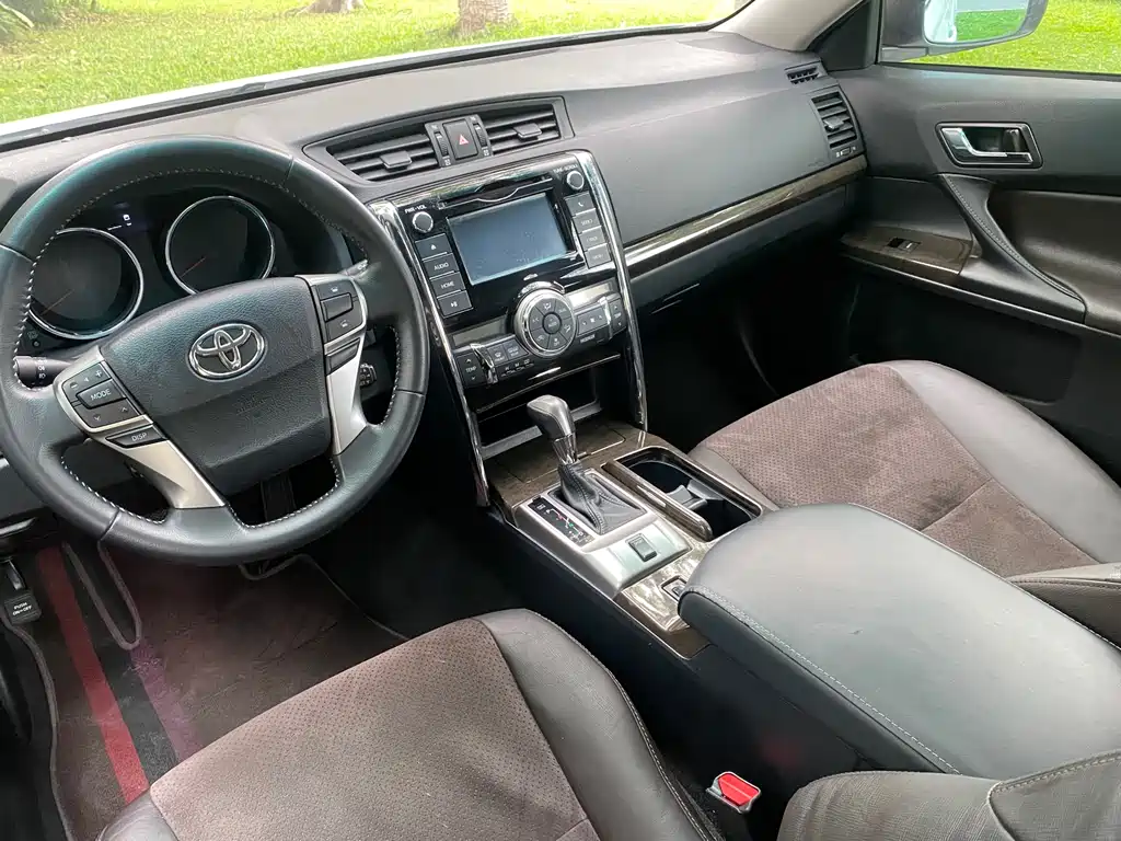 Toyota Reiz 2.5V Fashion Sharp Edition, фото 18