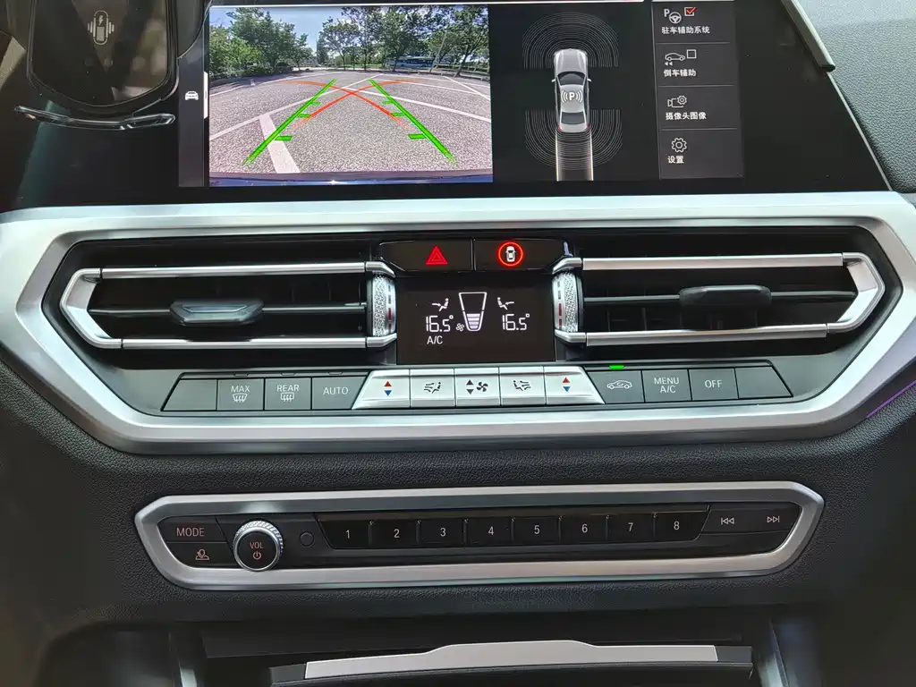 BMW 3 Series — миниатюра 16