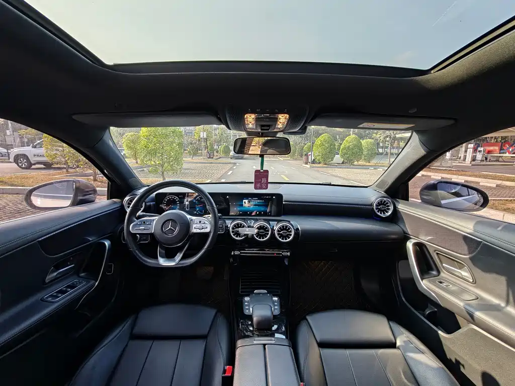 MERCEDES-BENZ A CLASS