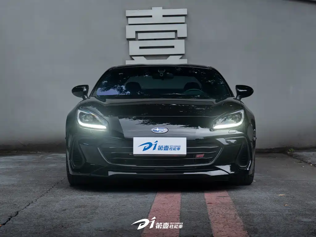 Subaru BRZ — миниатюра 2