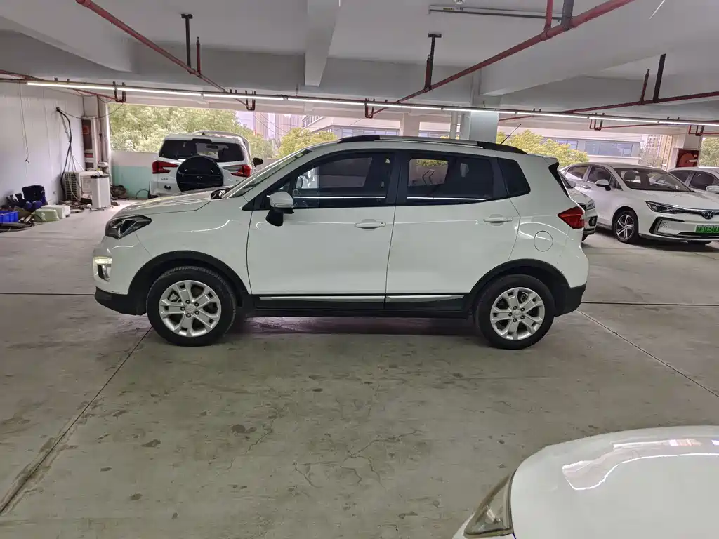 CHANGAN CS15EV