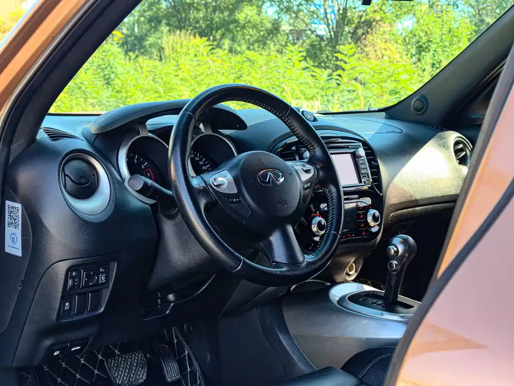 Infiniti ESQ — миниатюра 11