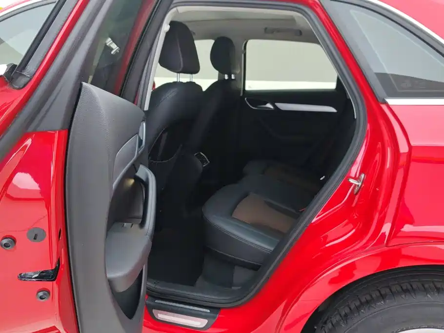 Audi Q3 — миниатюра 11