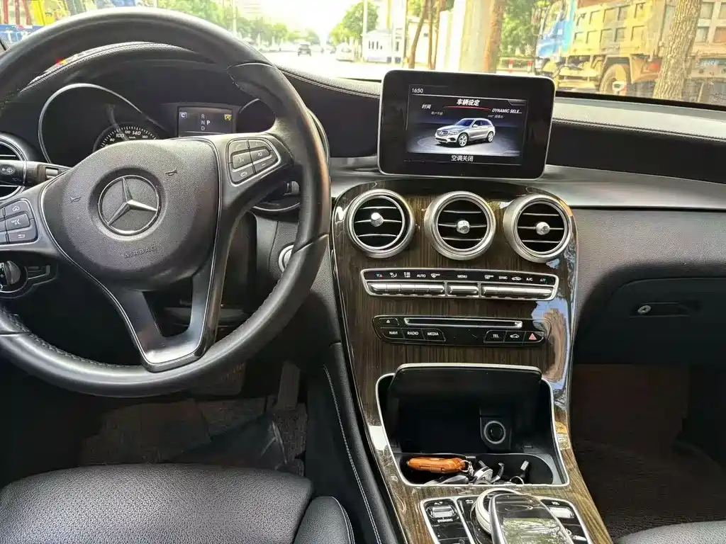 Mercedes-Benz GLC — миниатюра 6
