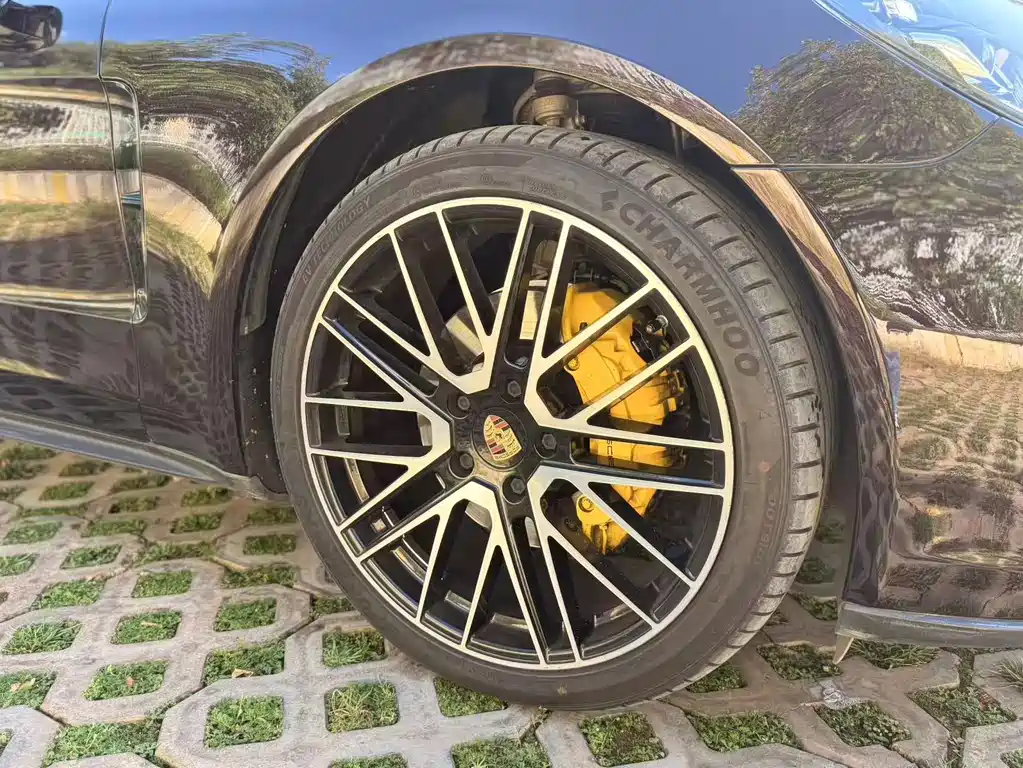 Porsche Panamera — миниатюра 21