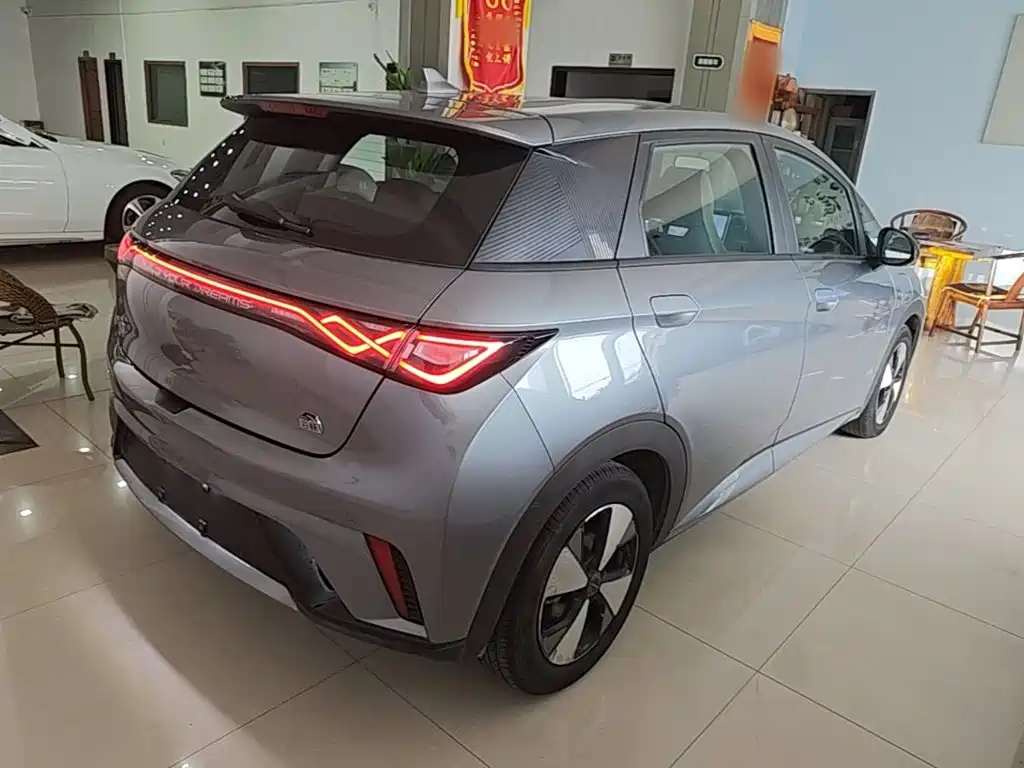 BYD Dolphin — миниатюра 7