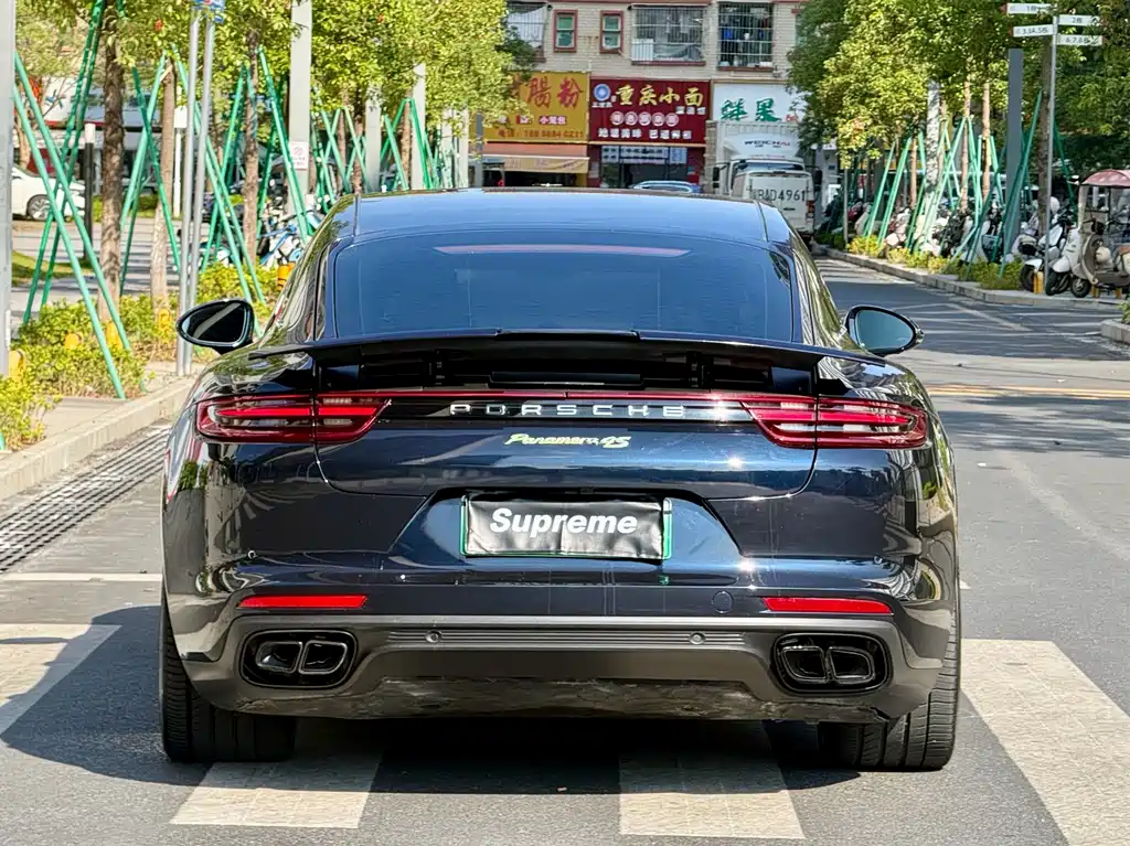 Porsche Panamera Hybrid — миниатюра 9