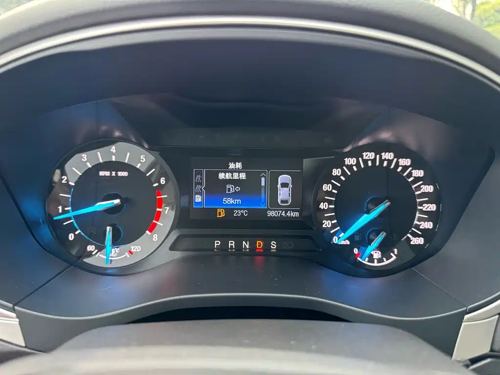 Ford Mondeo — миниатюра 20