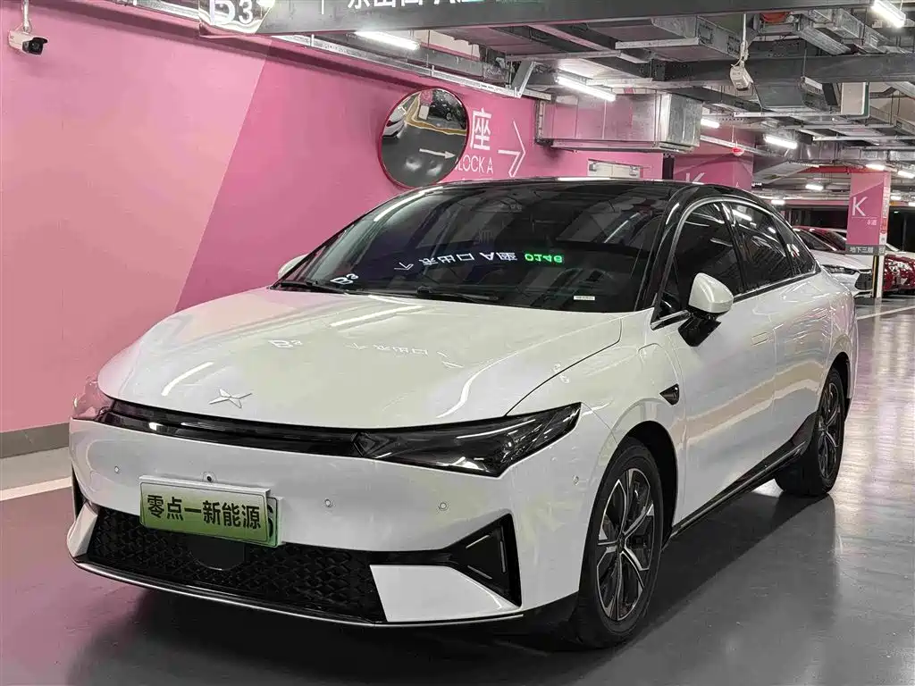 XPeng P5