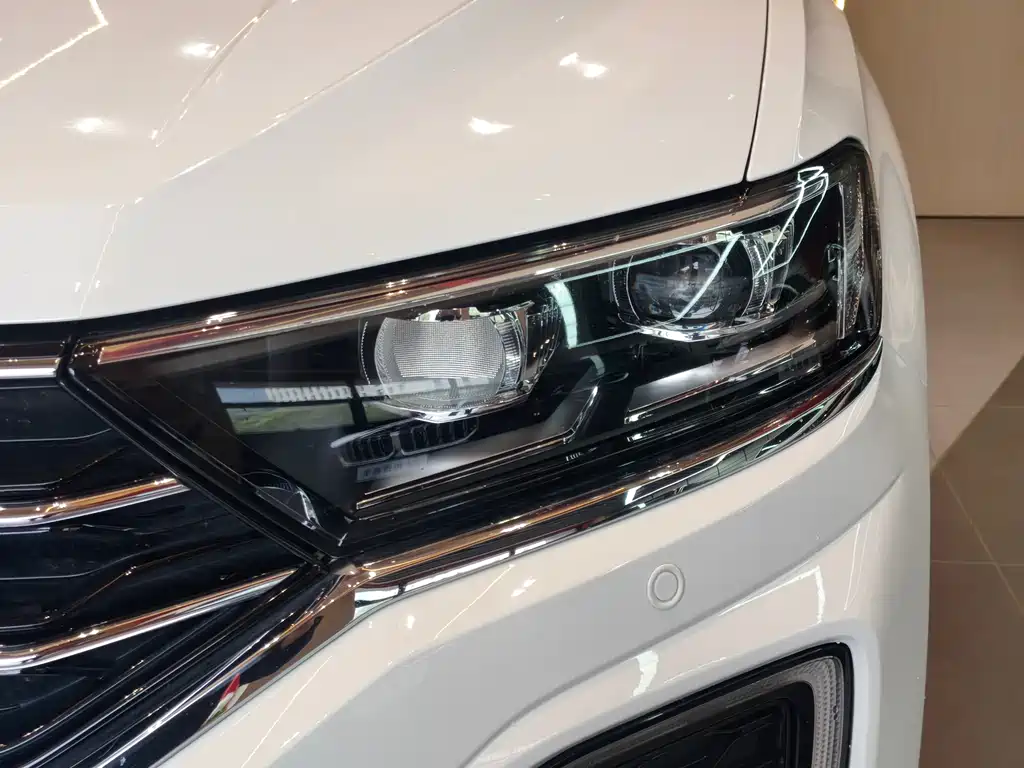 VOLKSWAGEN T ROC EXPLORING SONGS