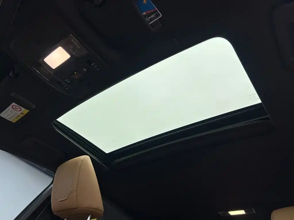 Lexus ES — миниатюра 16
