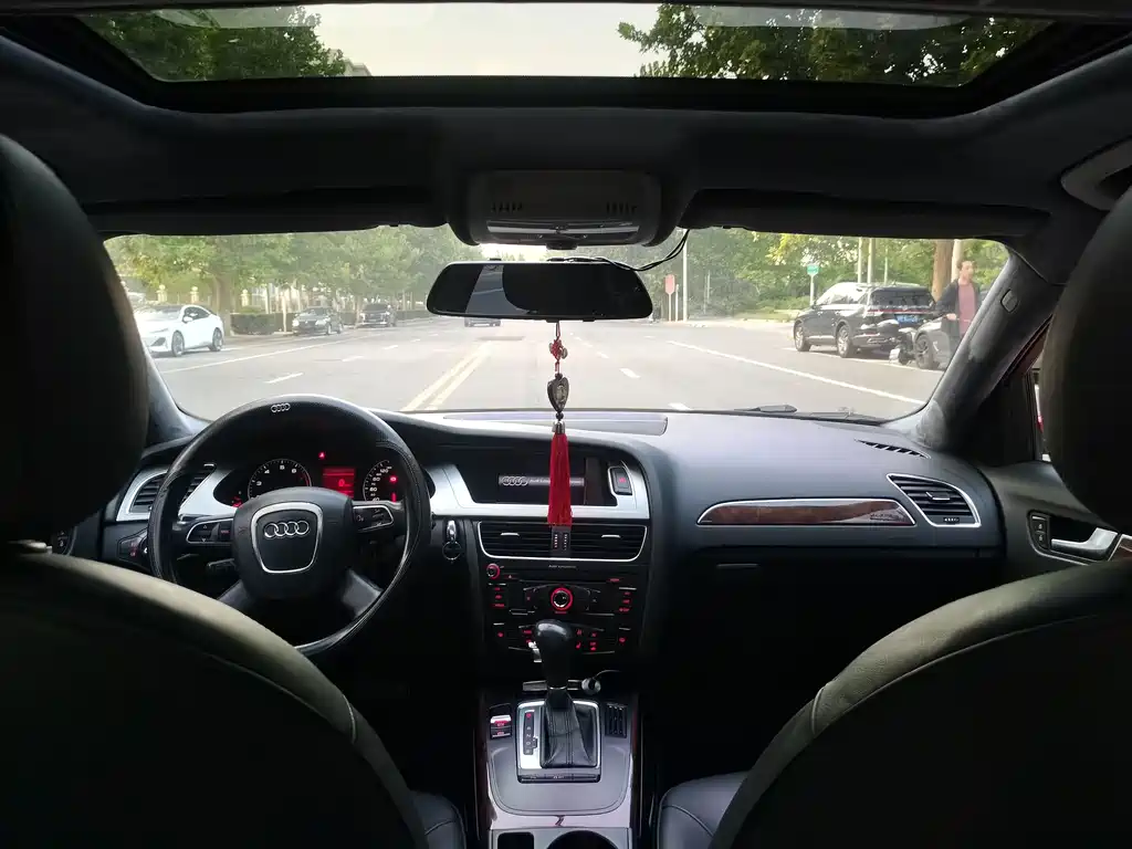 Audi A4L — миниатюра 18
