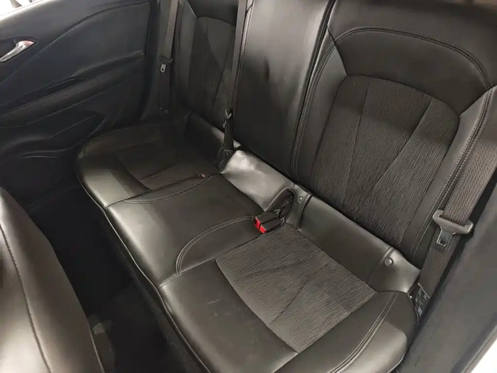 Buick Verano — миниатюра 17