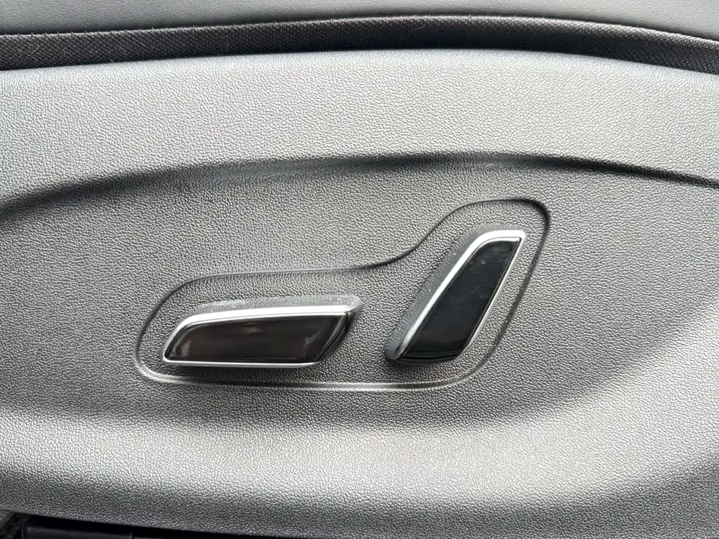BYD Dolphin — миниатюра 13