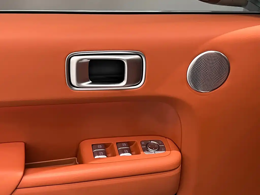 Li Auto Li L8 — миниатюра 13