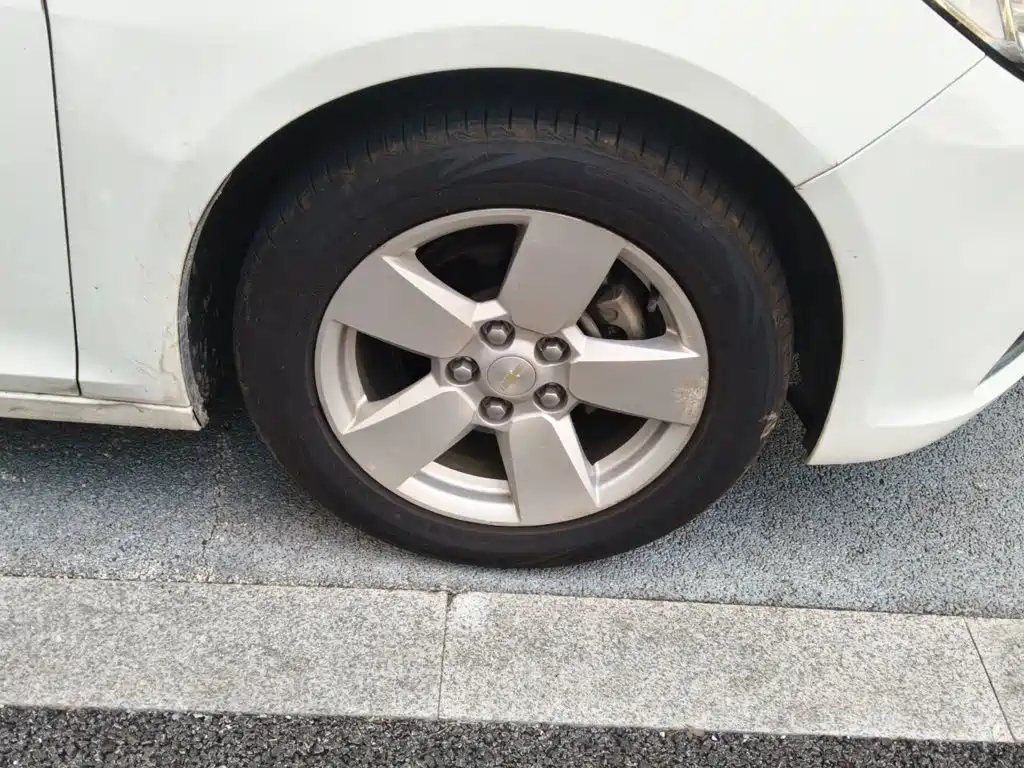 Chevrolet Malibu — миниатюра 25