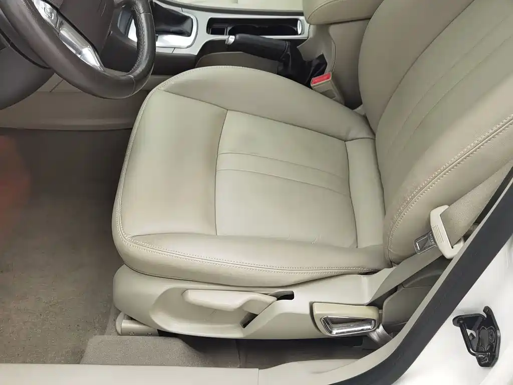 Ford Mondeo Zhisheng — миниатюра 20