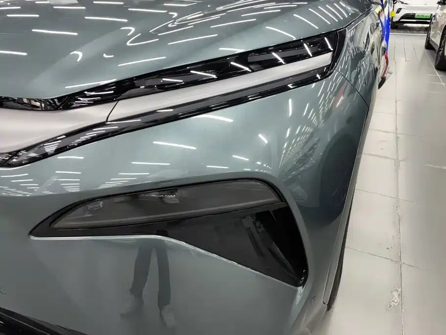 BYD Tang L — миниатюра 5