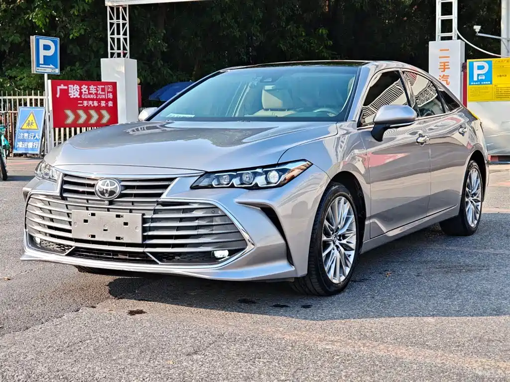 Toyota Avalon 2021