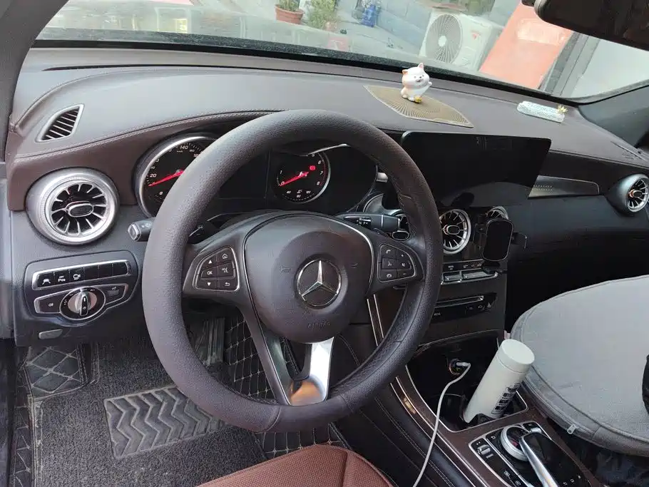 Mercedes-Benz GLC — миниатюра 12