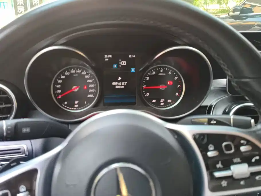 Mercedes-Benz C-Class — миниатюра 13