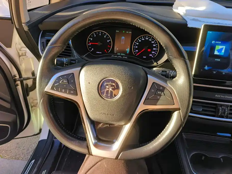 BYD MAX — миниатюра 15