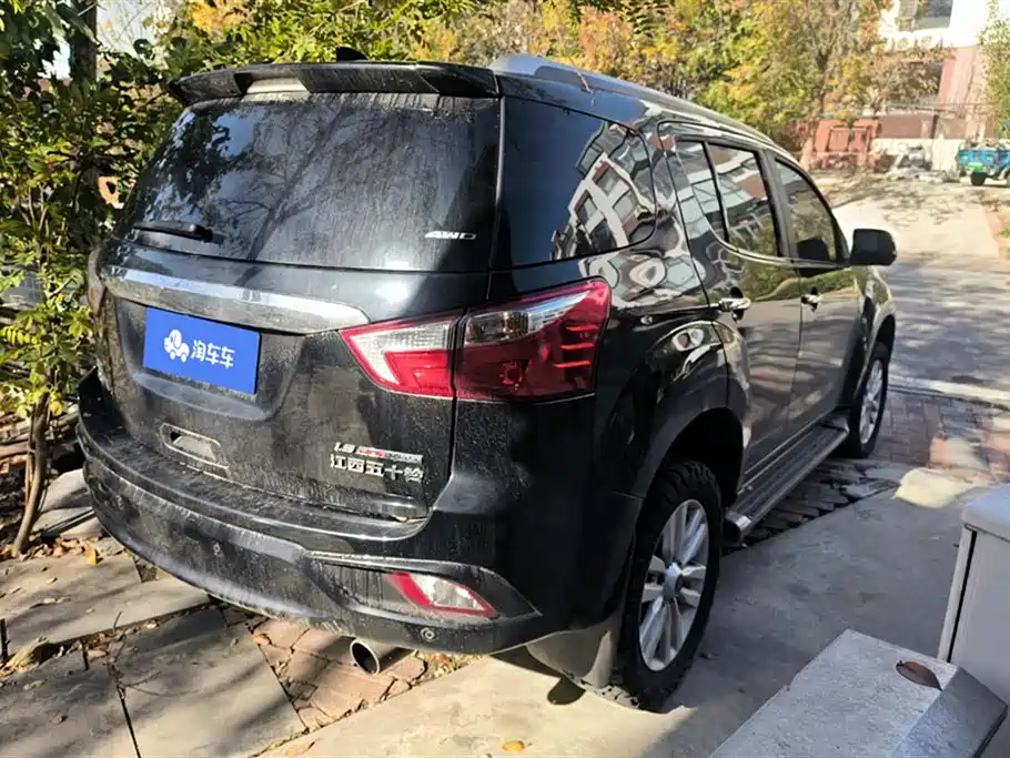 ISUZU MU X SHEPHERD RANGER