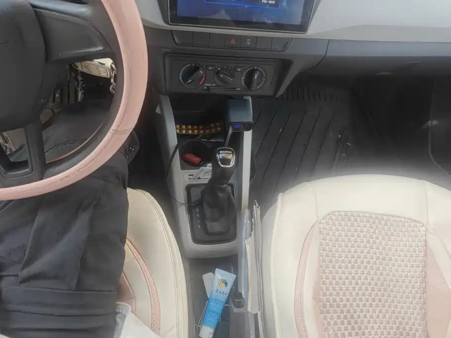 Skoda Fabia — миниатюра 16