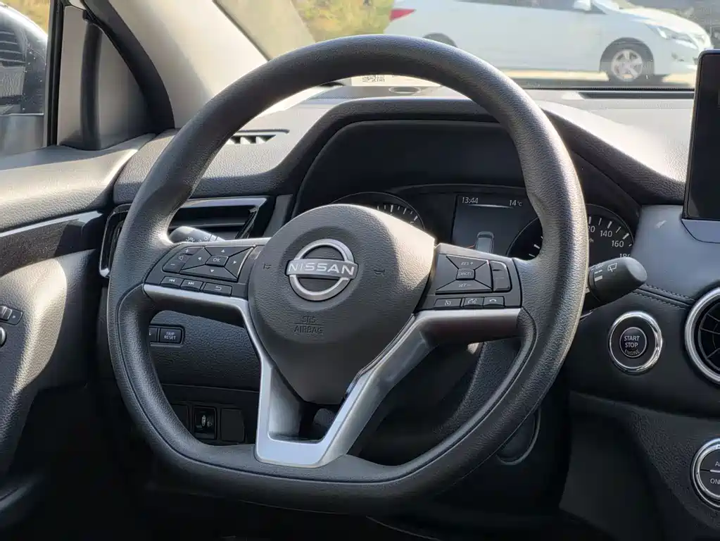 Nissan Qashqai — миниатюра 11