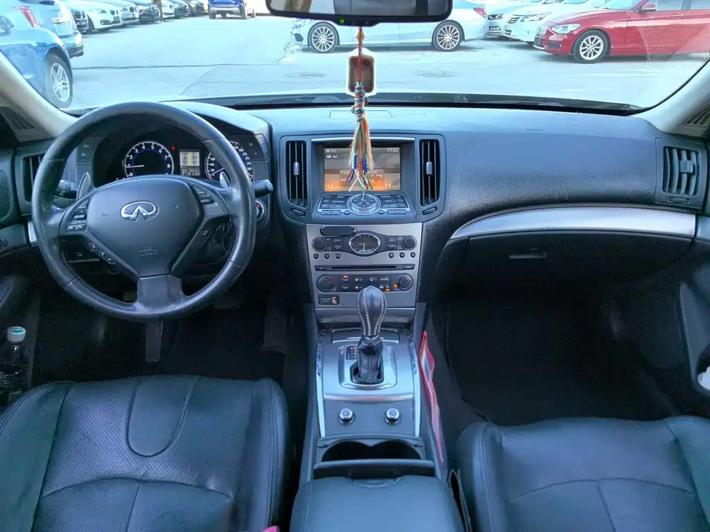 Infiniti G — миниатюра 12