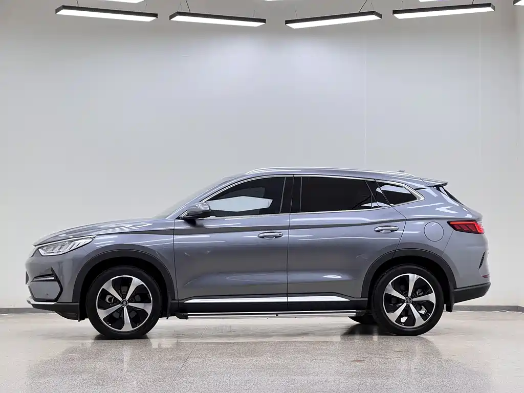 BYD PLUS New Energy — миниатюра 7