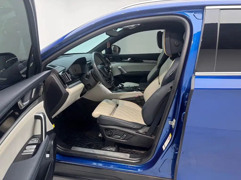 BYD Tang New Energy — миниатюра 7