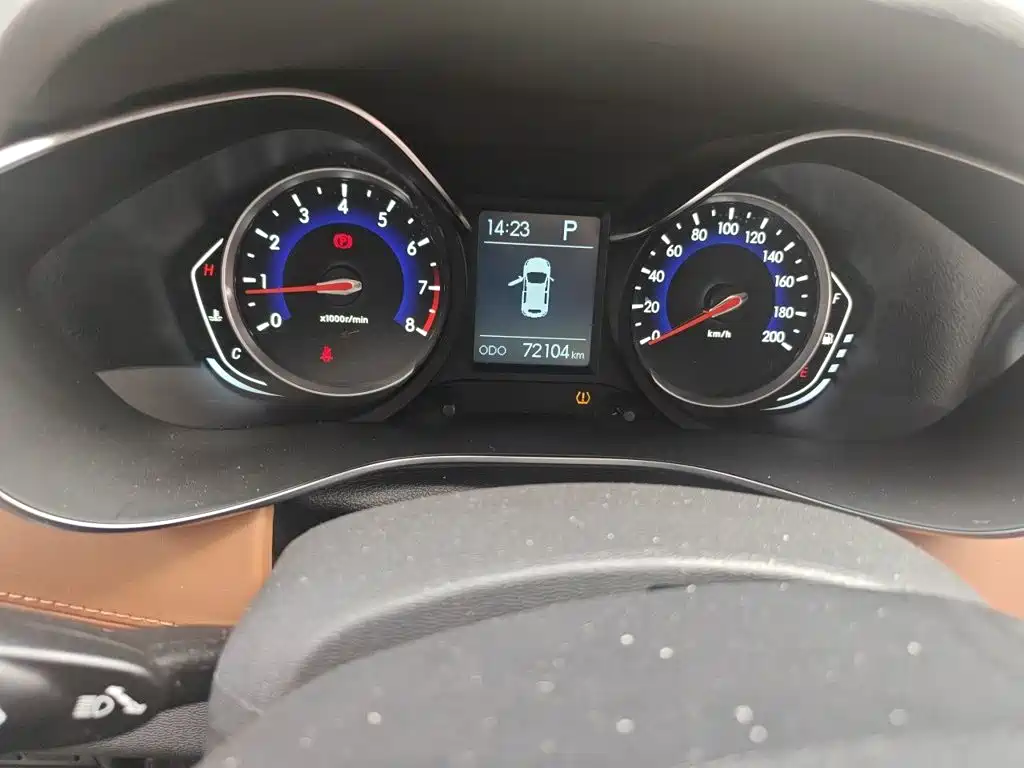 BAIC Senova X35 — миниатюра 8