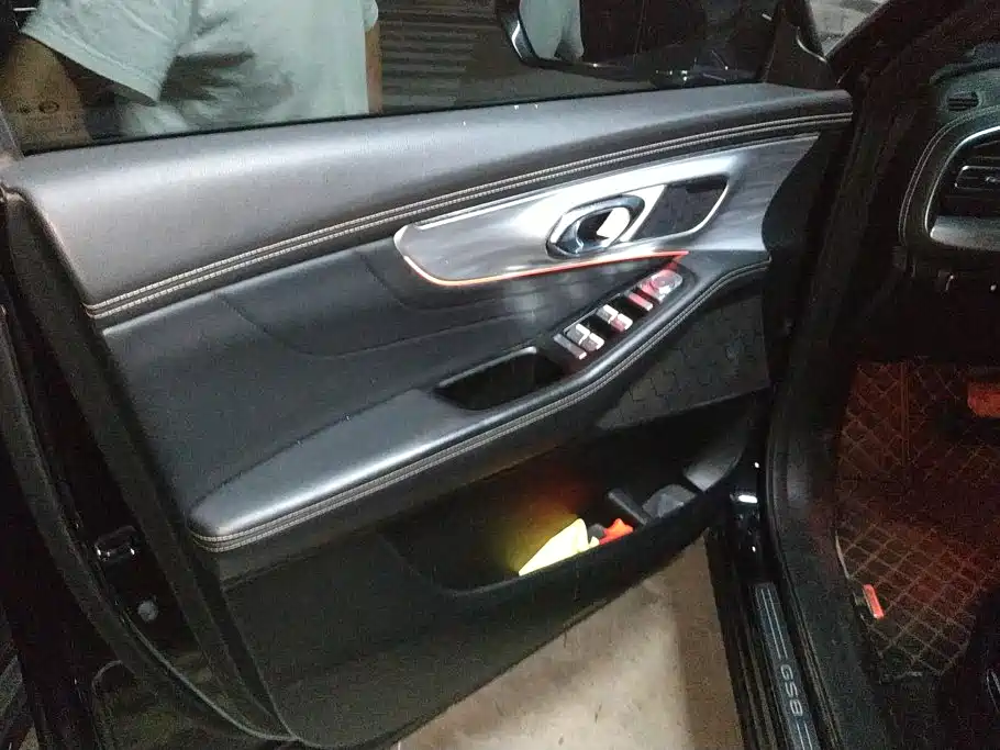 GAC Motor Trumpchi GS8 — миниатюра 6
