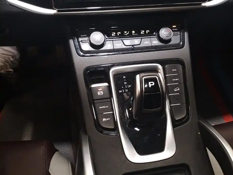 GEELY AUTOMOBILE BOYUE