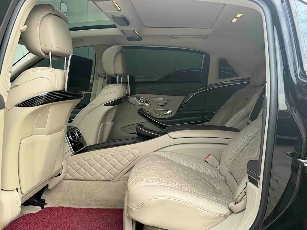 Mercedes-Benz S-Class — миниатюра 7