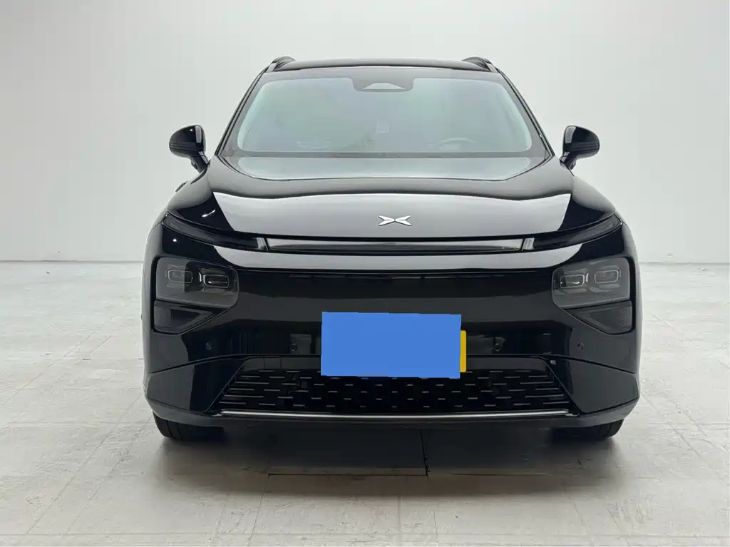 XPeng G9 — миниатюра 2