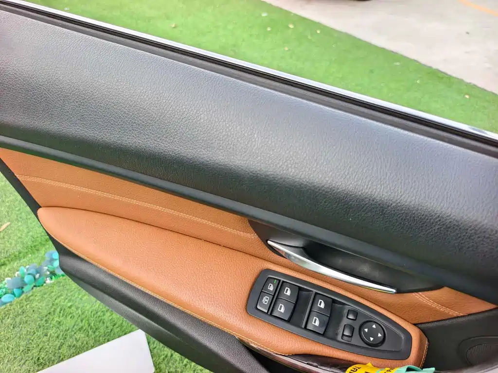 BMW 3 Series — миниатюра 10