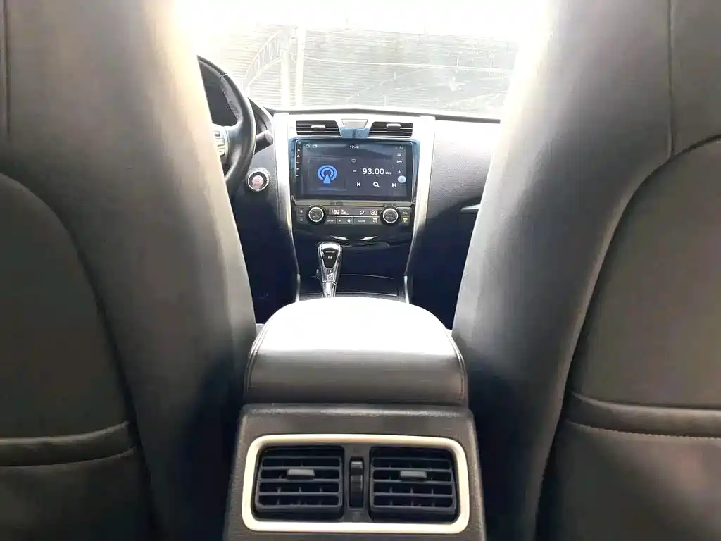 Nissan Teana — миниатюра 14