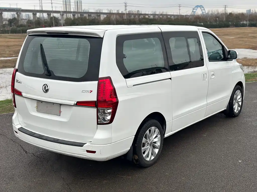 DONGFENG POPULAR M7