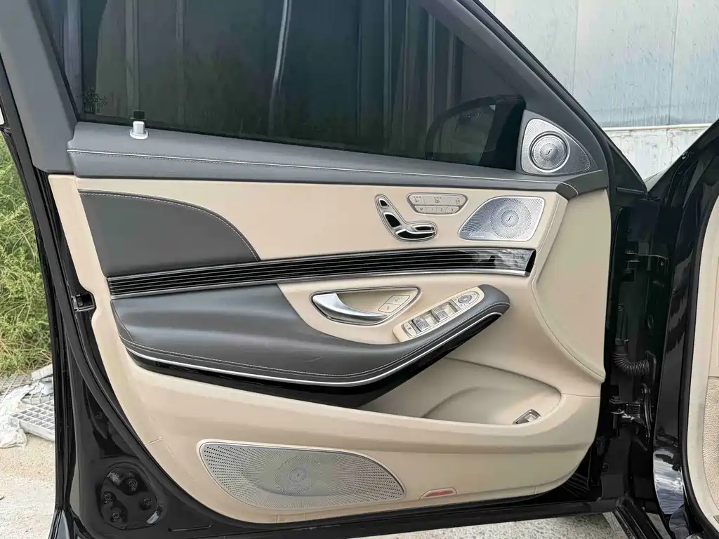 Mercedes-Benz S-Class — миниатюра 6