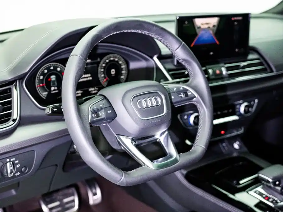 Audi Q5L 2025 40 TFSI Luxury