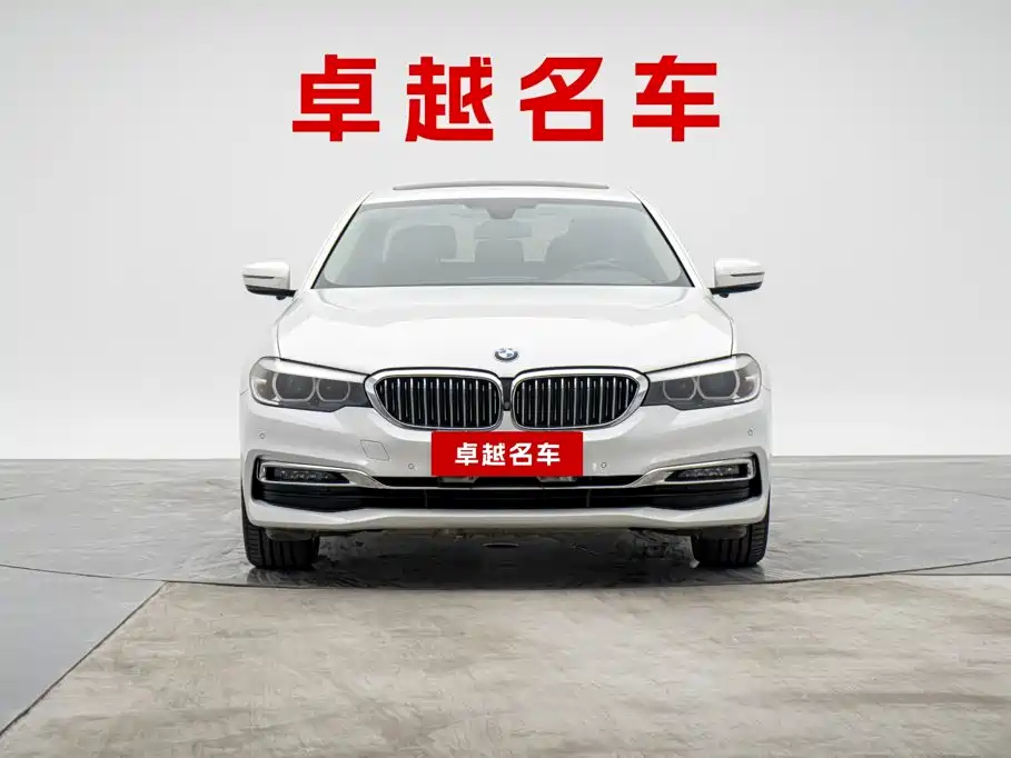 BMW 5 Series — миниатюра 5