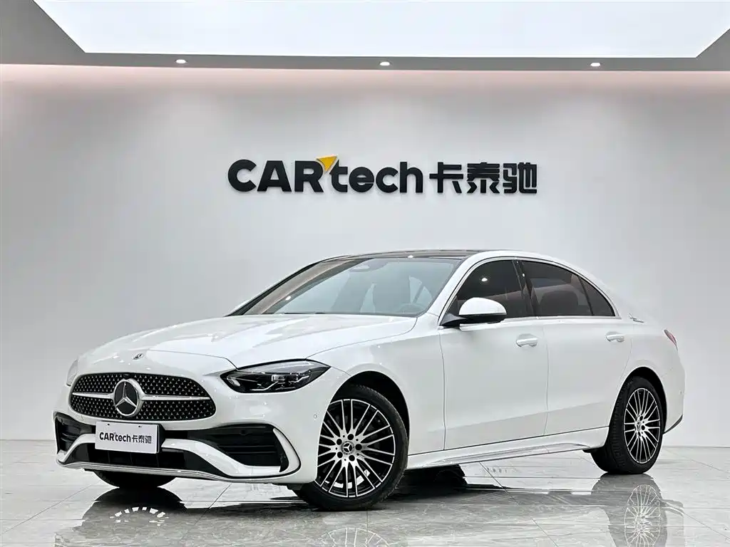 Mercedes-Benz C-Class 2024