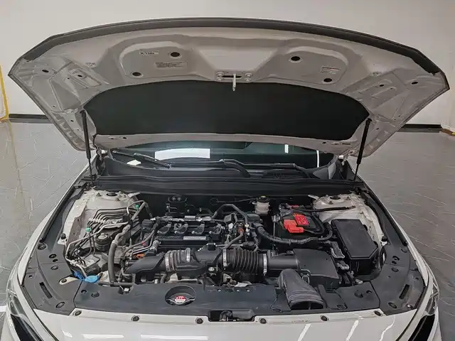 Honda Accord — миниатюра 10
