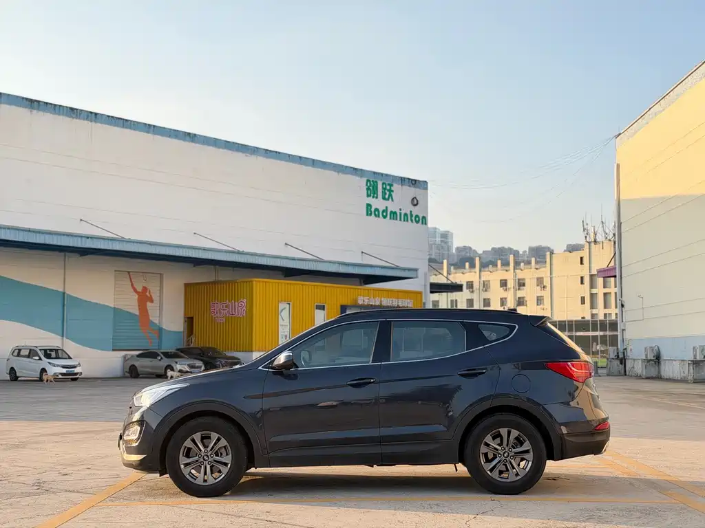 Hyundai Santa Fe — миниатюра 6